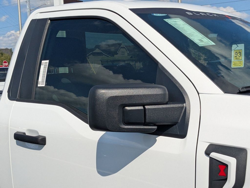 2025 Ford F-150 Black Widow