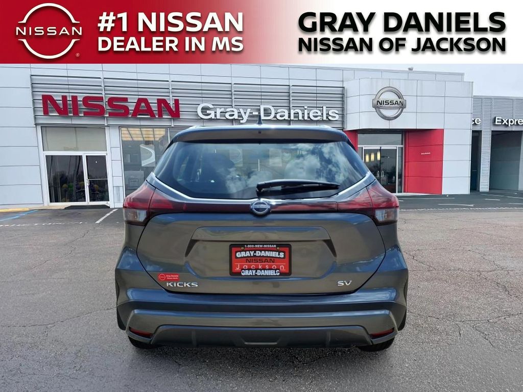 Used 2022 Nissan Kicks SUV