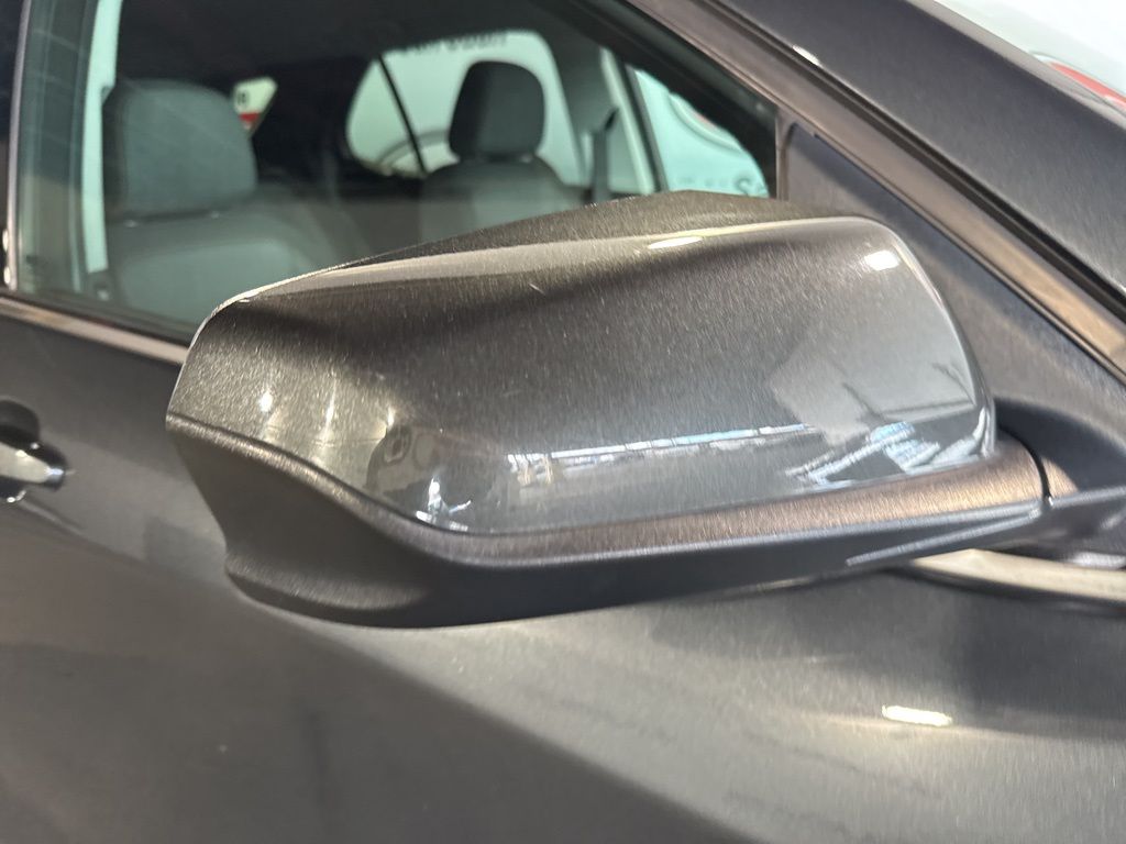 Thumbnail: 2020 Chevrolet Equinox - 10