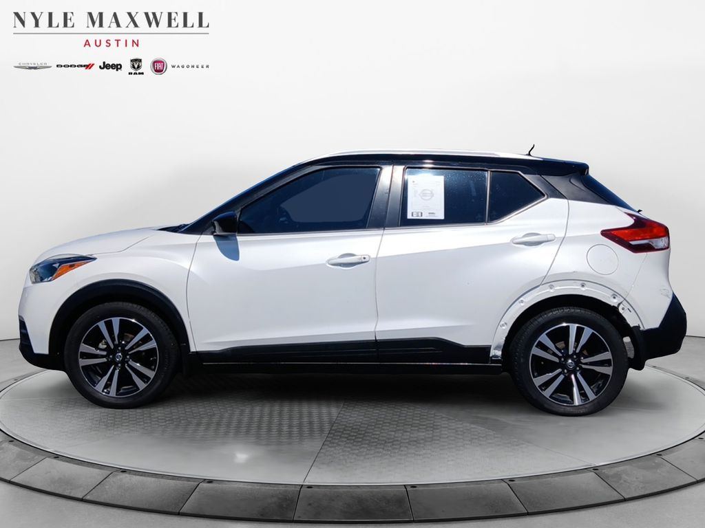 Used Car 2020 Nissan Kicks  Sv For Sale Under $10,000 In Austin, Texas