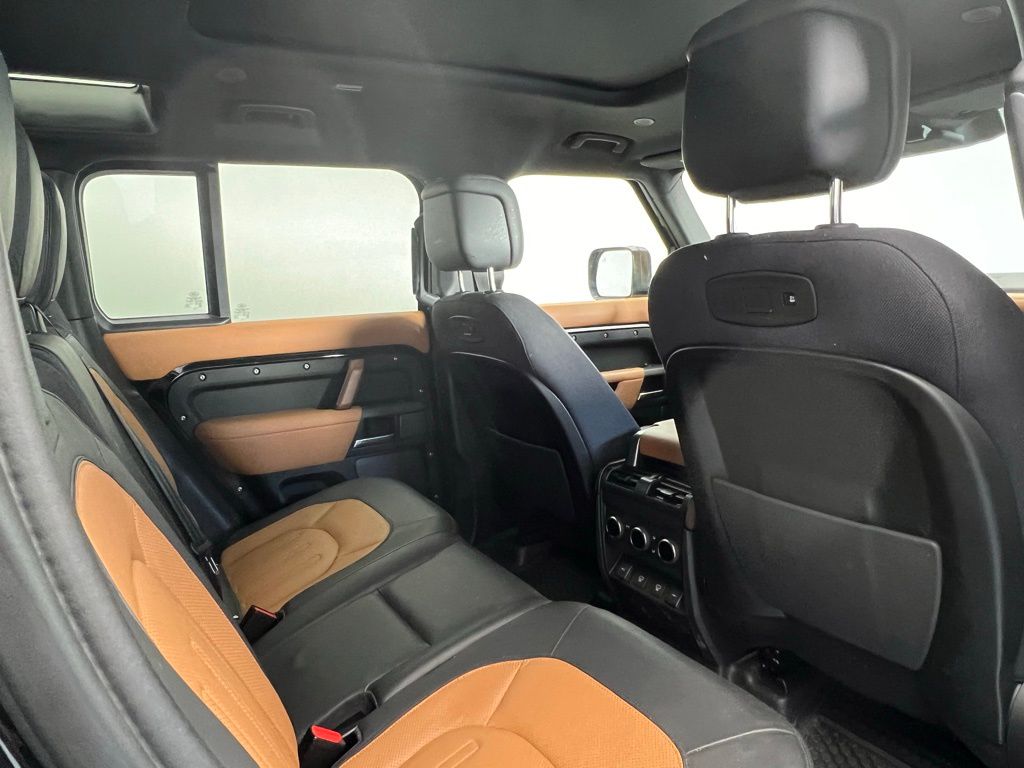 Thumbnail: 2021 Land Rover Defender - 16