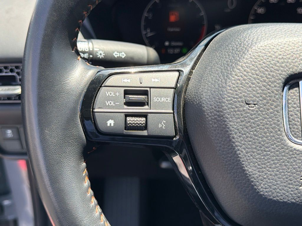 Used 2025 Honda HR-V SUV