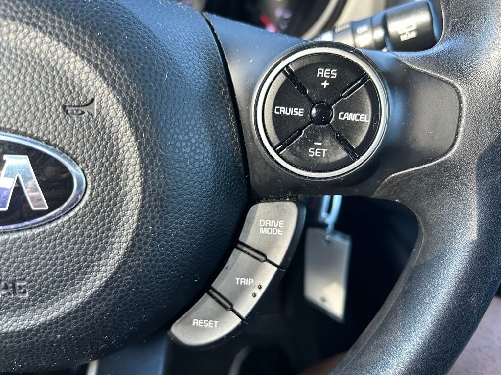 Thumbnail: 2018 Kia Soul - 21