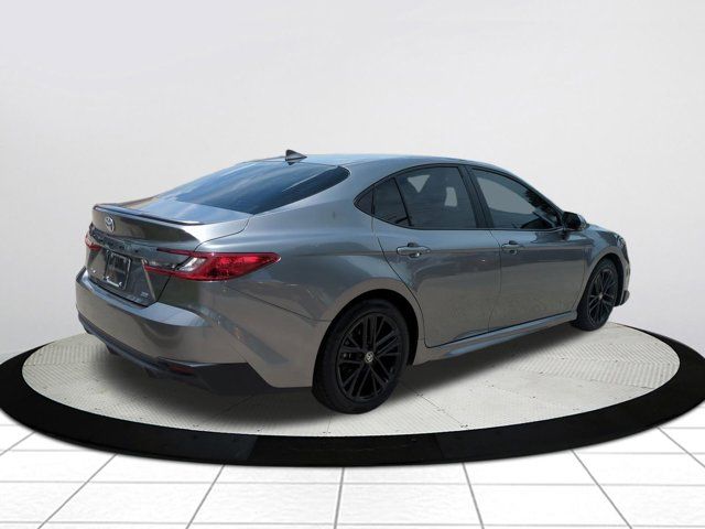Certified Used 2025  Toyota SE image 3