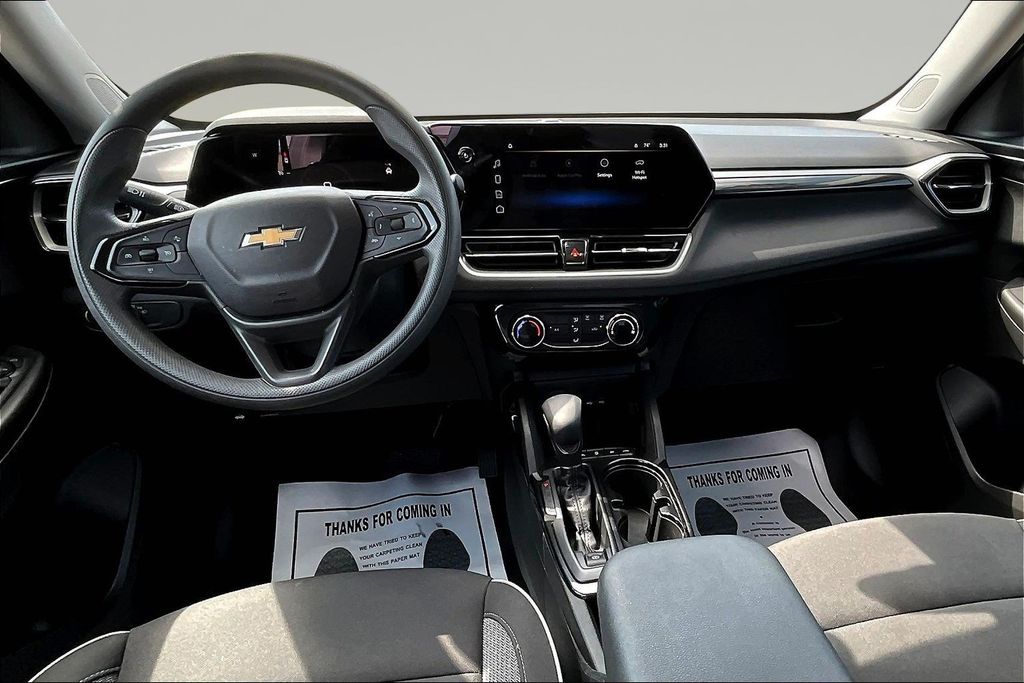 Used 2025 Chevrolet TrailBlazer SUV