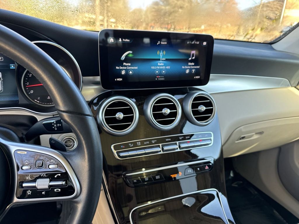 2022 Mercedes-Benz GLC GLC 300 30