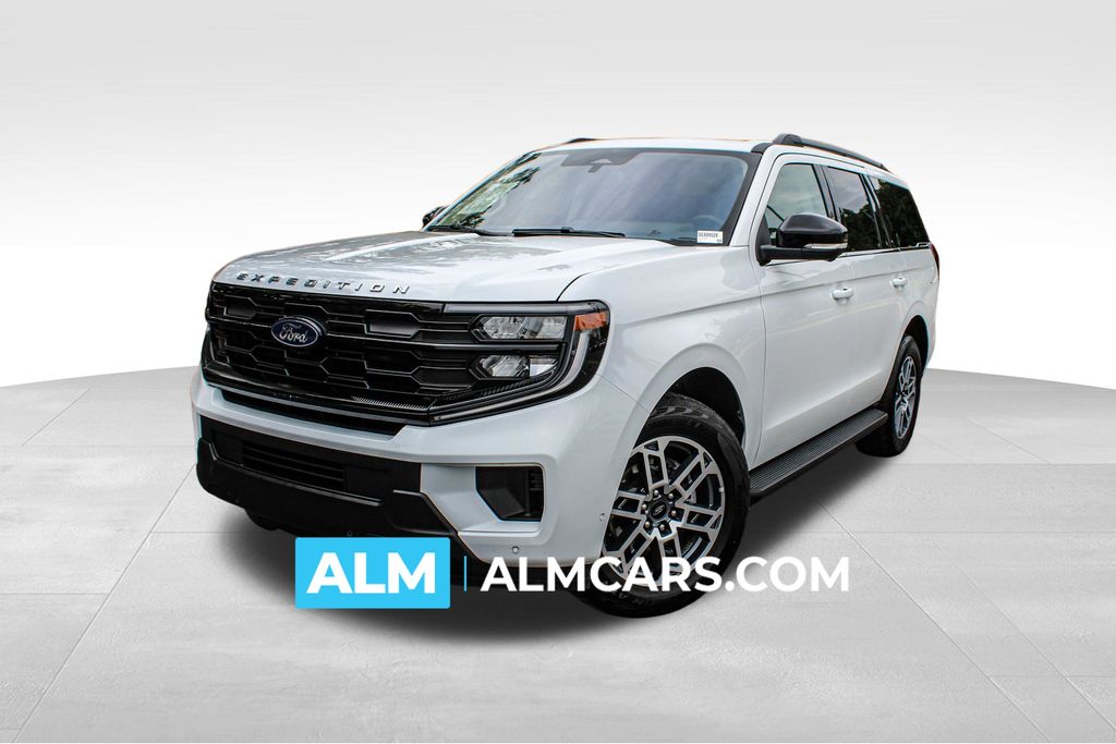 2025 Ford Expedition Active 4x4's photo