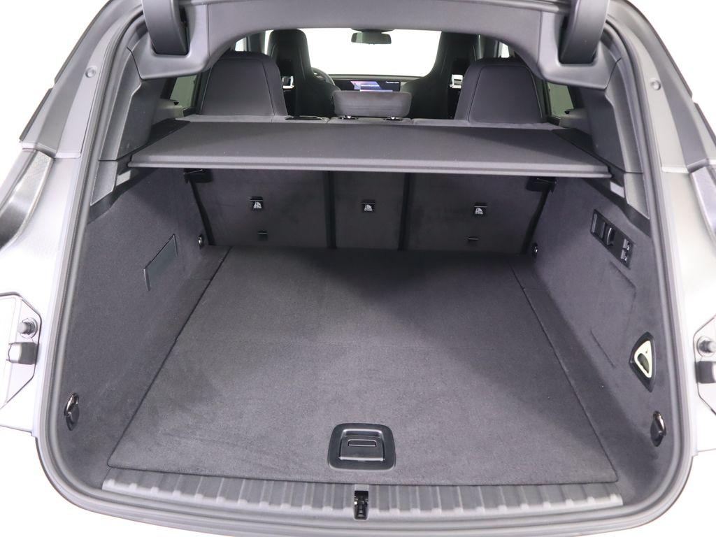 Thumbnail: 2026 BMW iX - 29