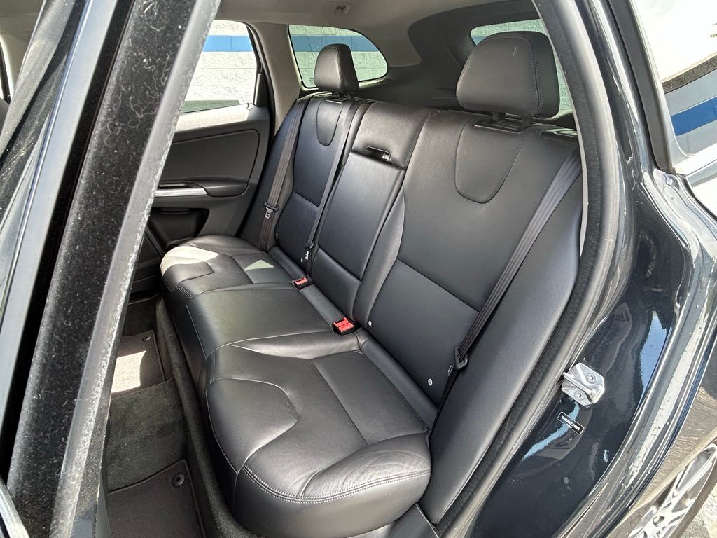 2015 Volvo XC60 T6 19