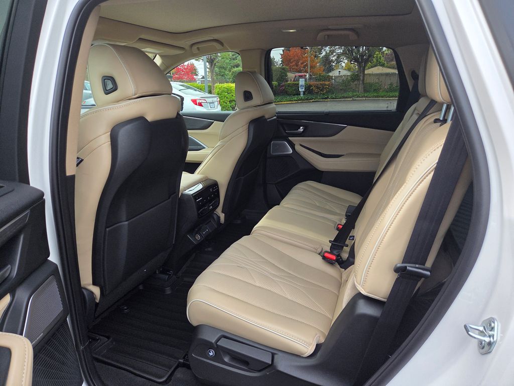 2026 Acura MDX Advance Package