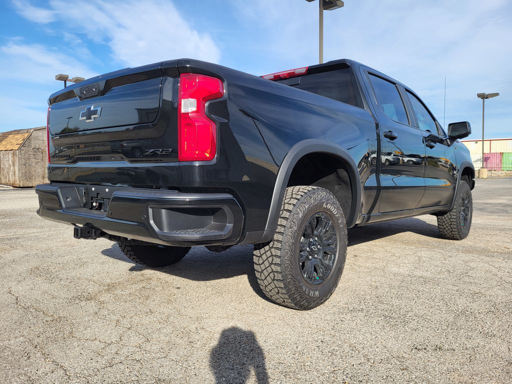 2025 Chevrolet Silverado 1500 ZR2 6