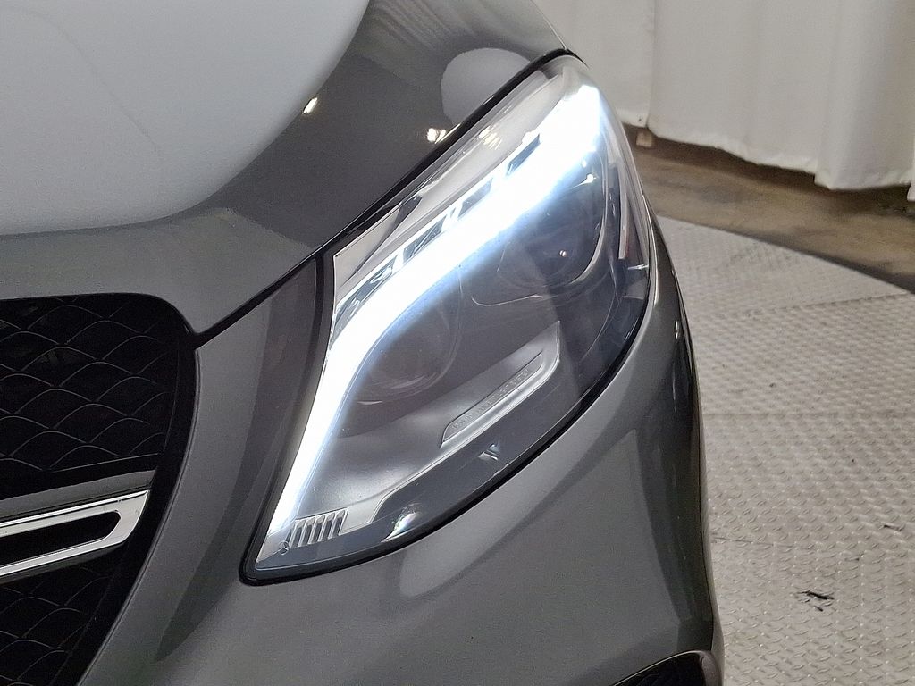 Thumbnail: 2019 Mercedes-Benz GLE - 9