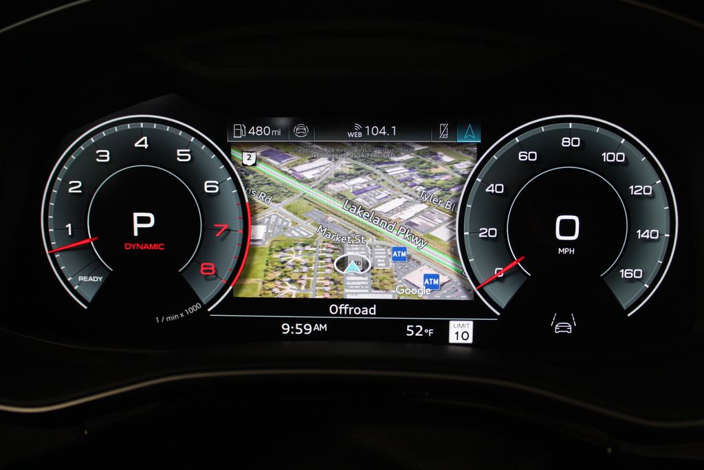 Thumbnail: 2026 Audi Q8 - 32