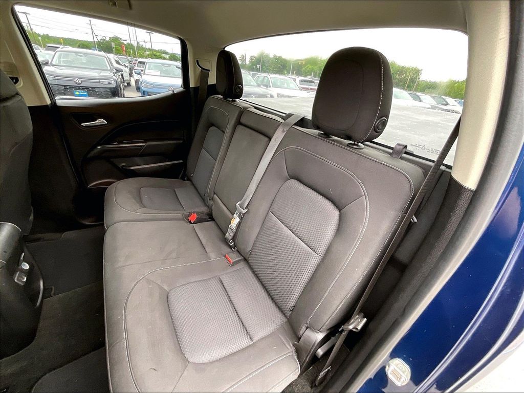 2019 Chevrolet Colorado — photo 14