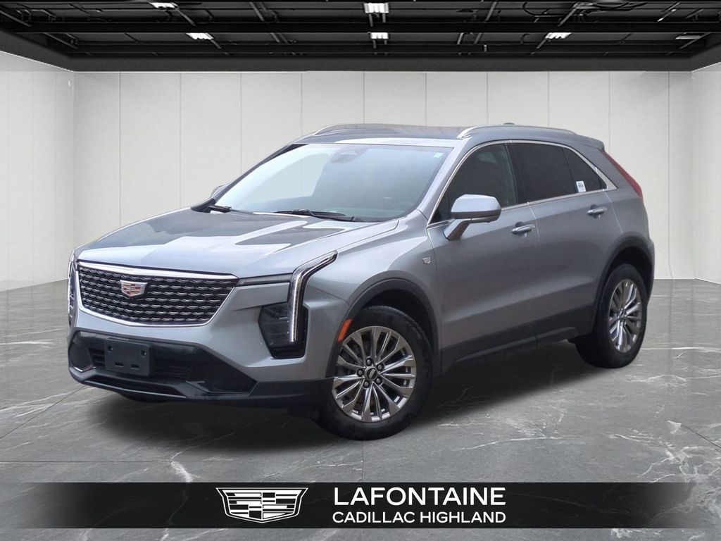 2025 Cadillac XT4 Premium Luxury AWD