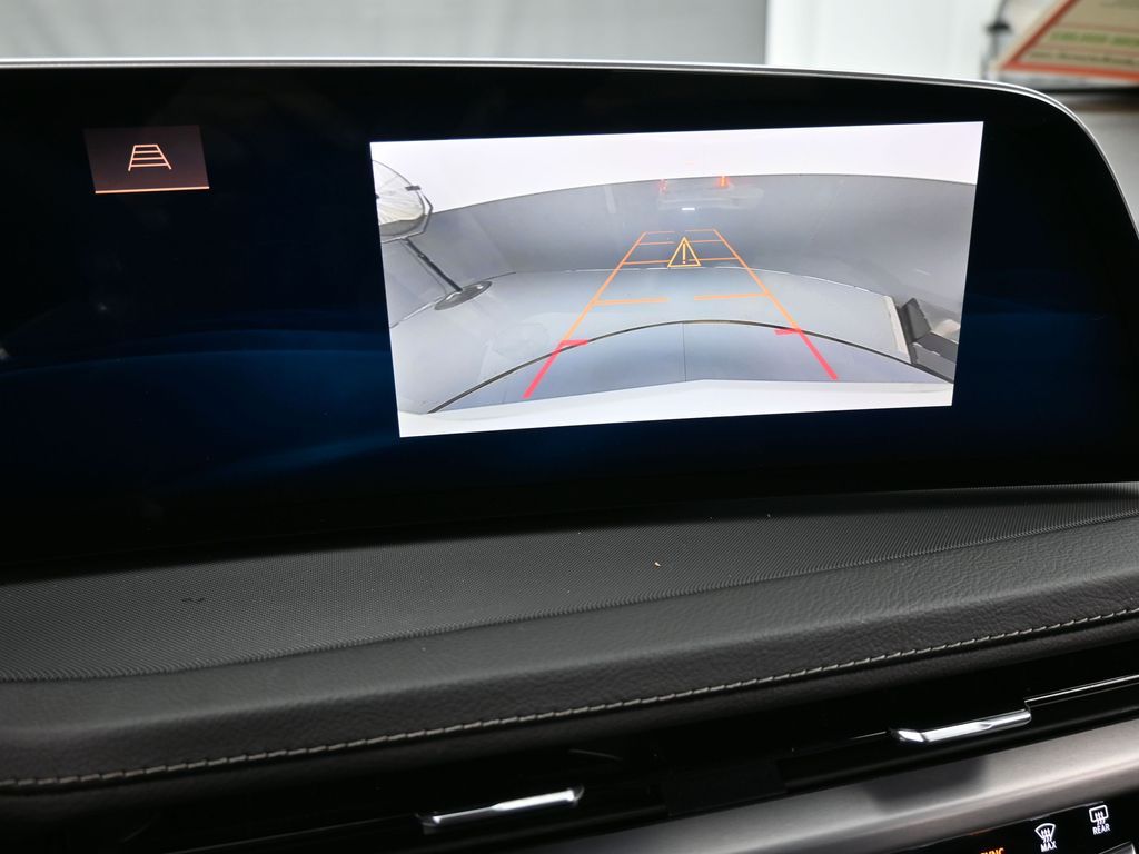 Used 2024 Crystal White Tricoat Cadillac Luxury image 20