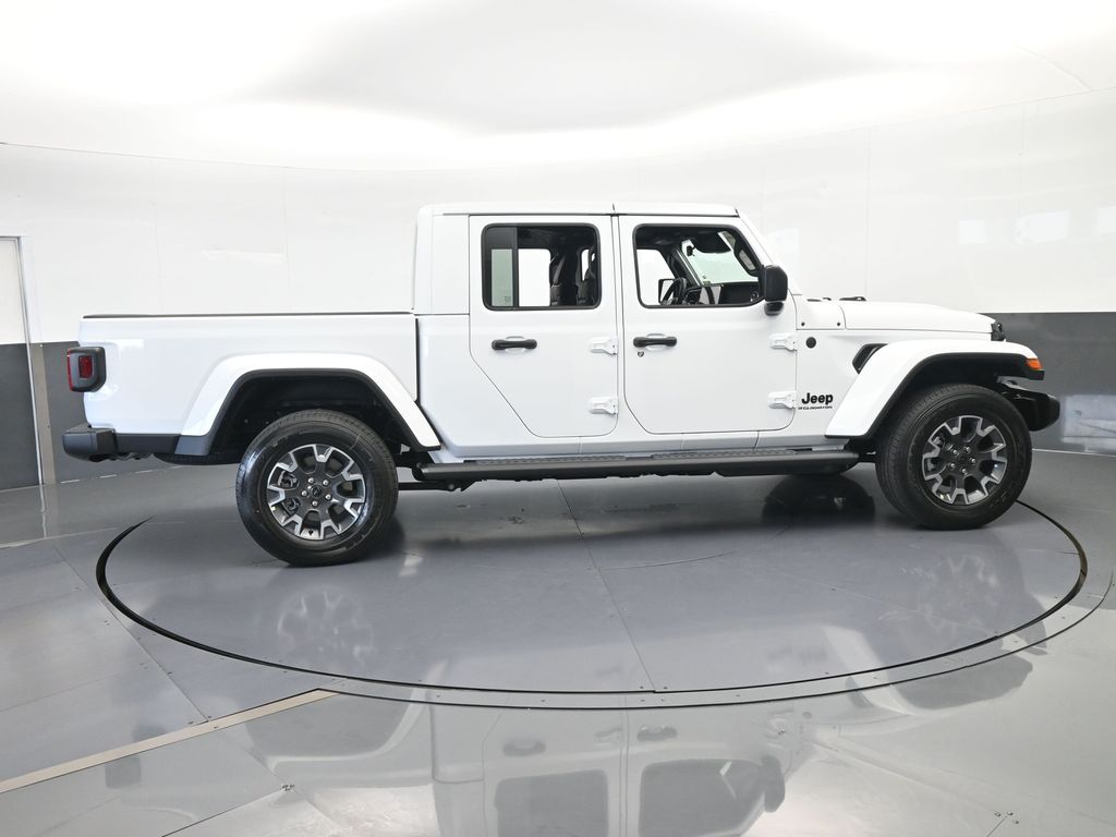 New 2026 Bright White Clearcoat Jeep Sahara image 7