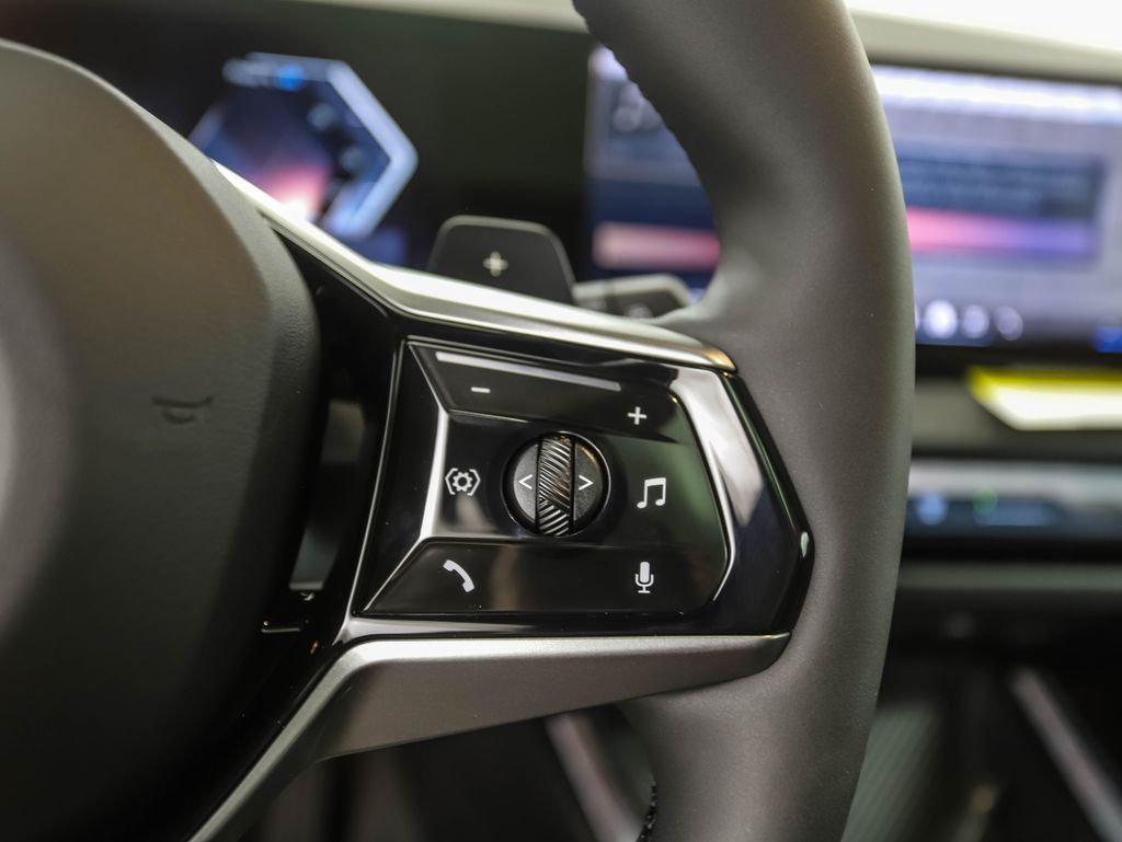 Thumbnail: 2026 BMW X3 - 14