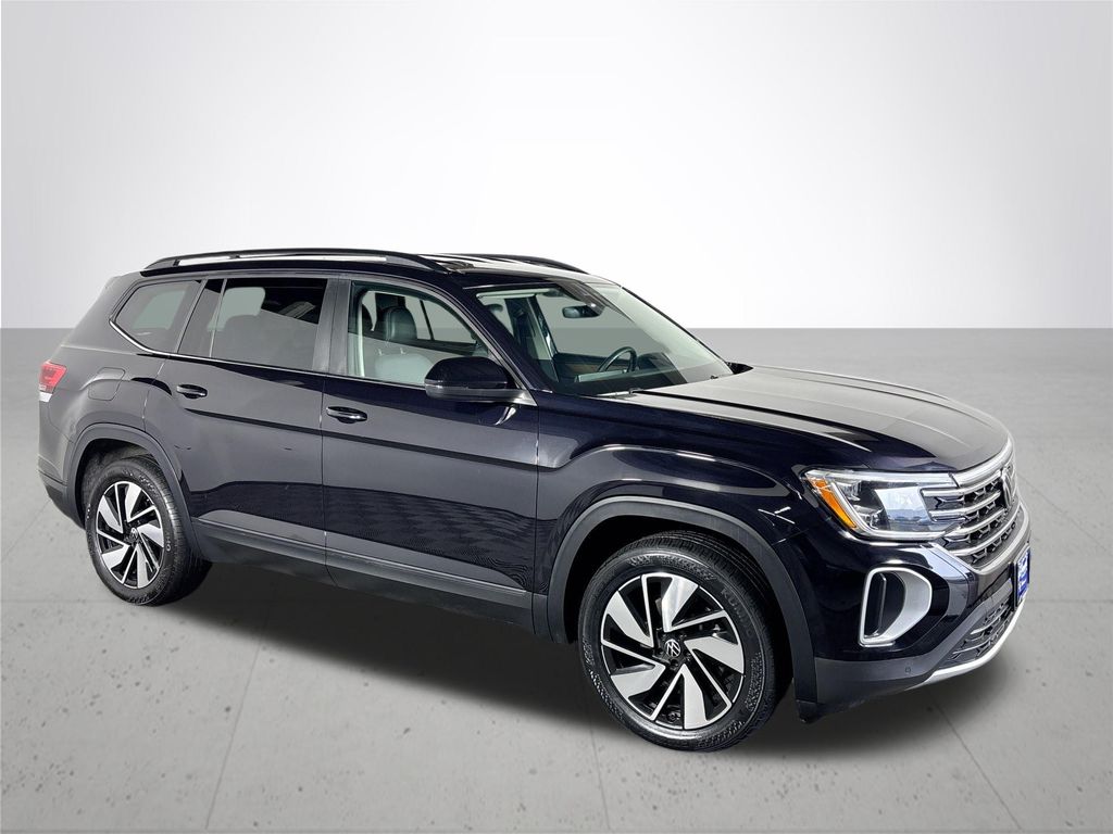 2024 Volkswagen Atlas SE Technology photo 4