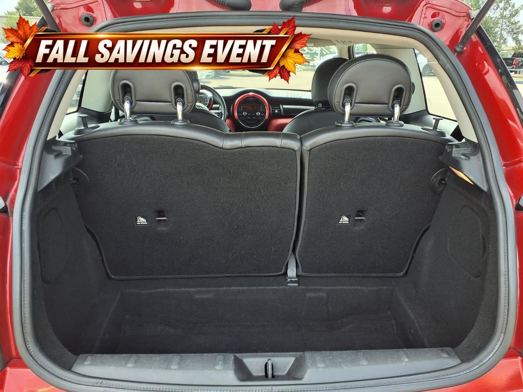 2014 MINI Cooper Base - 11