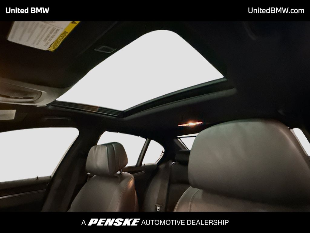 Thumbnail: 2016 BMW 5 Series - 12