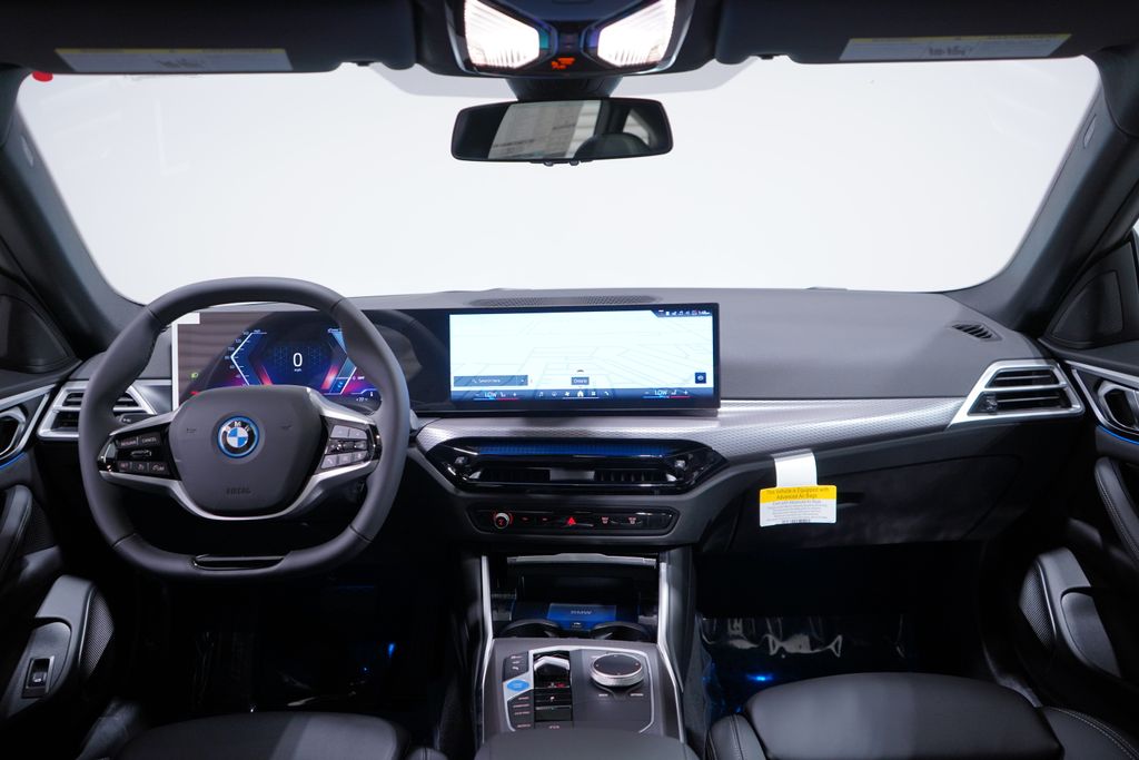 2025 BMW i4 eDrive40 10