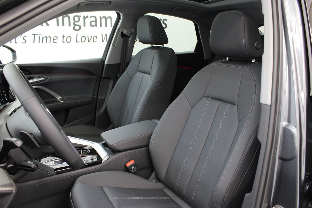 new 2025 Audi Q5 car, priced at $55,202