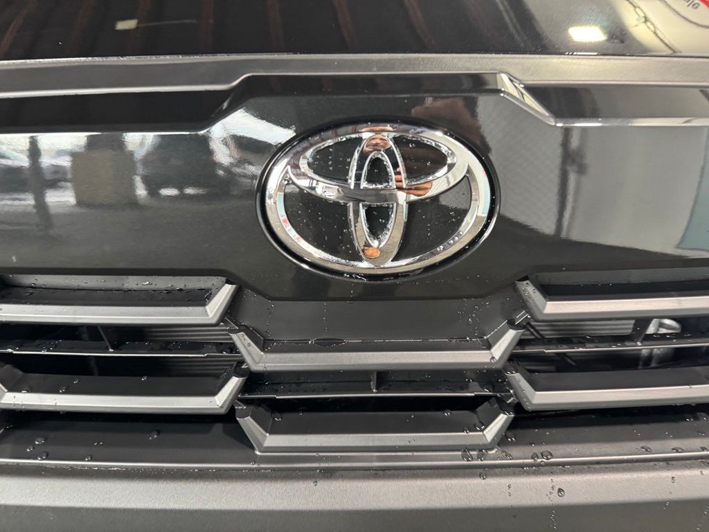 Thumbnail: 2026 Toyota Corolla Cross - 12