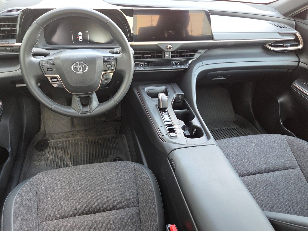 Used 2023 Black Toyota XLE image 17