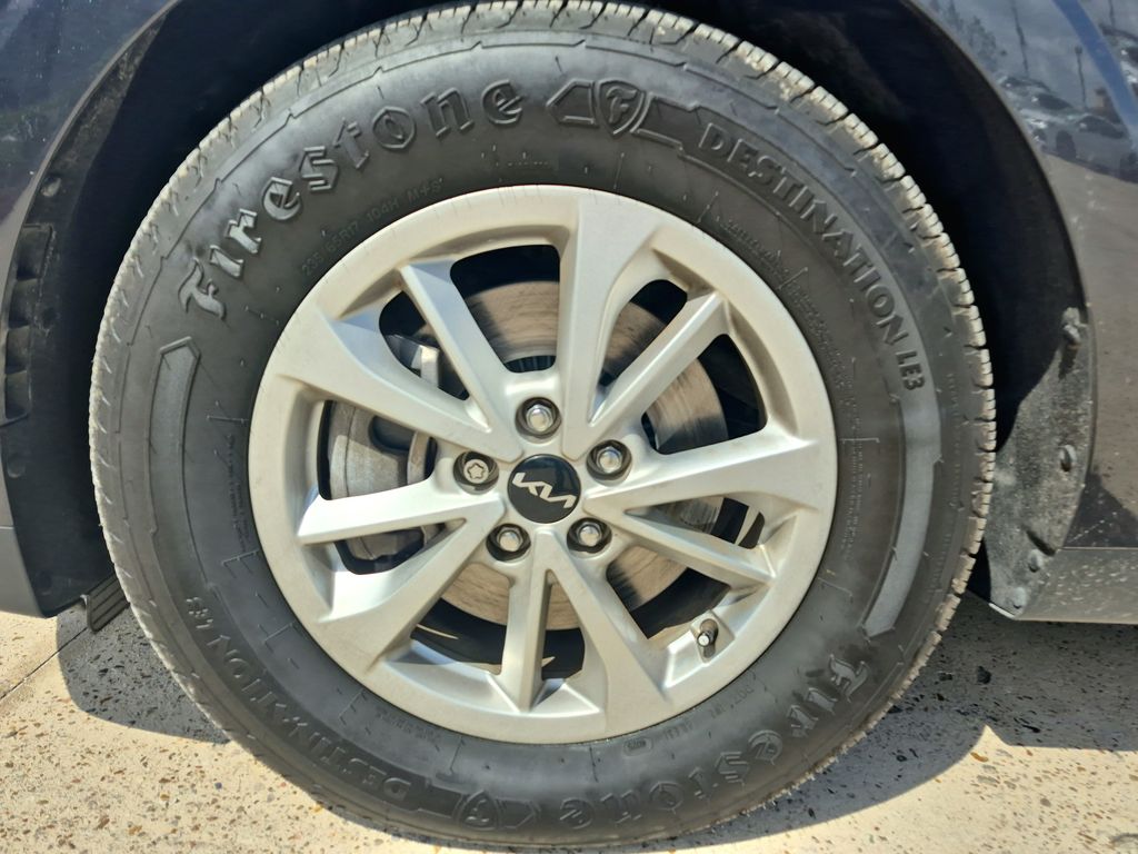 2022 Kia Carnival LXS Gray at Shottenkirk Kia Fort Bend