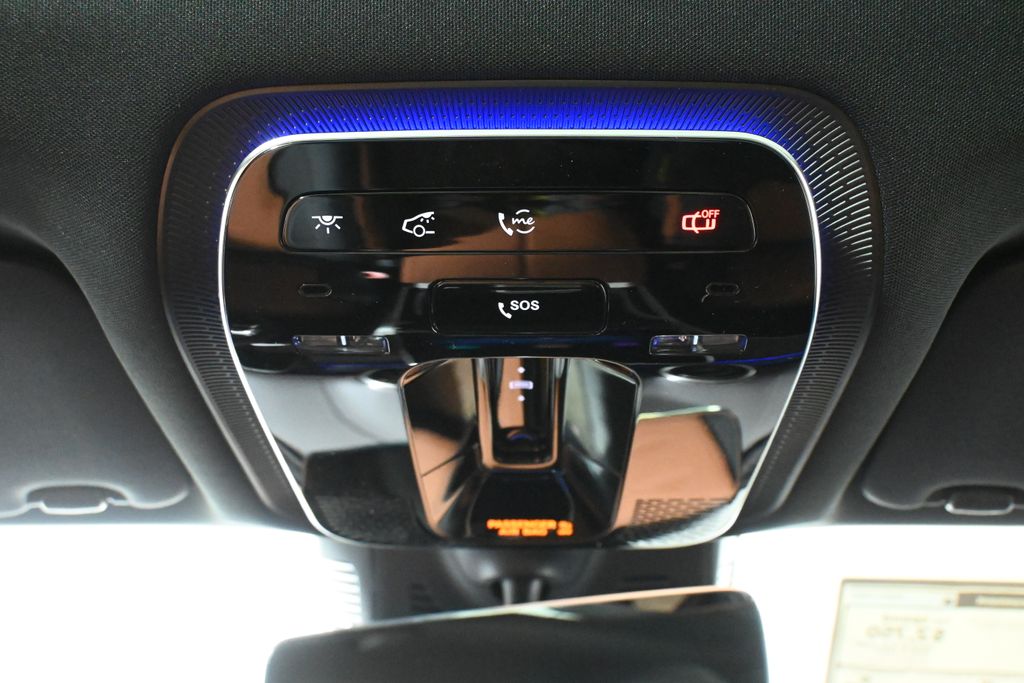 2025 Mercedes-Benz GLC 300 16