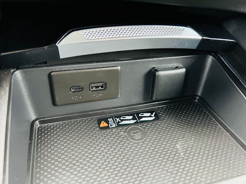 Thumbnail: 2025 Buick Envision - 27