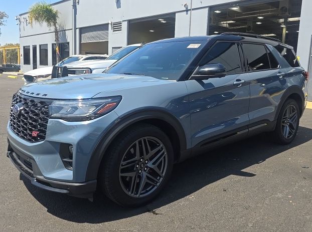 Vapor Blue 2025 Ford Explorer SUV / Crossover All-Wheel Drive Automatic