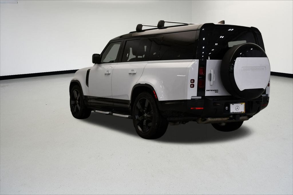 Thumbnail: 2023 Land Rover Defender - 3