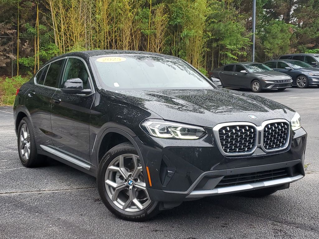  2025 BMW X4 xDrive30i   