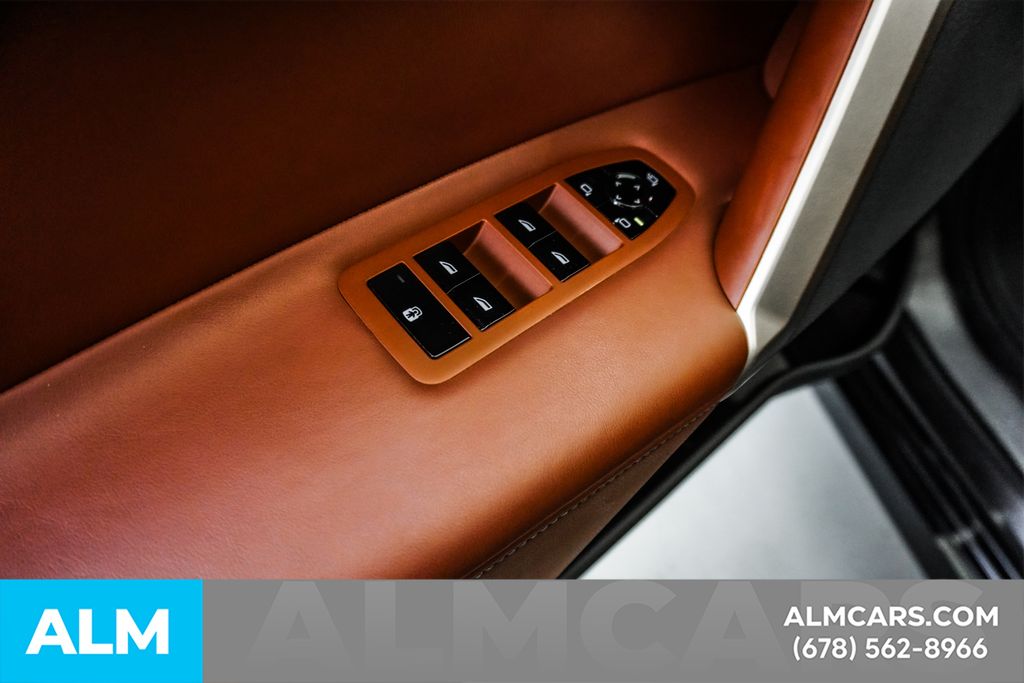 Used 2023 Black BMW M60 image 47