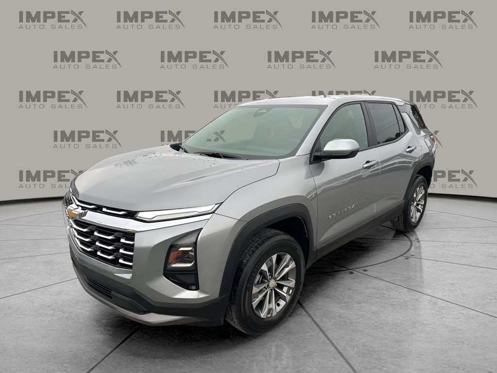 2025 Chevrolet Equinox LT's photo