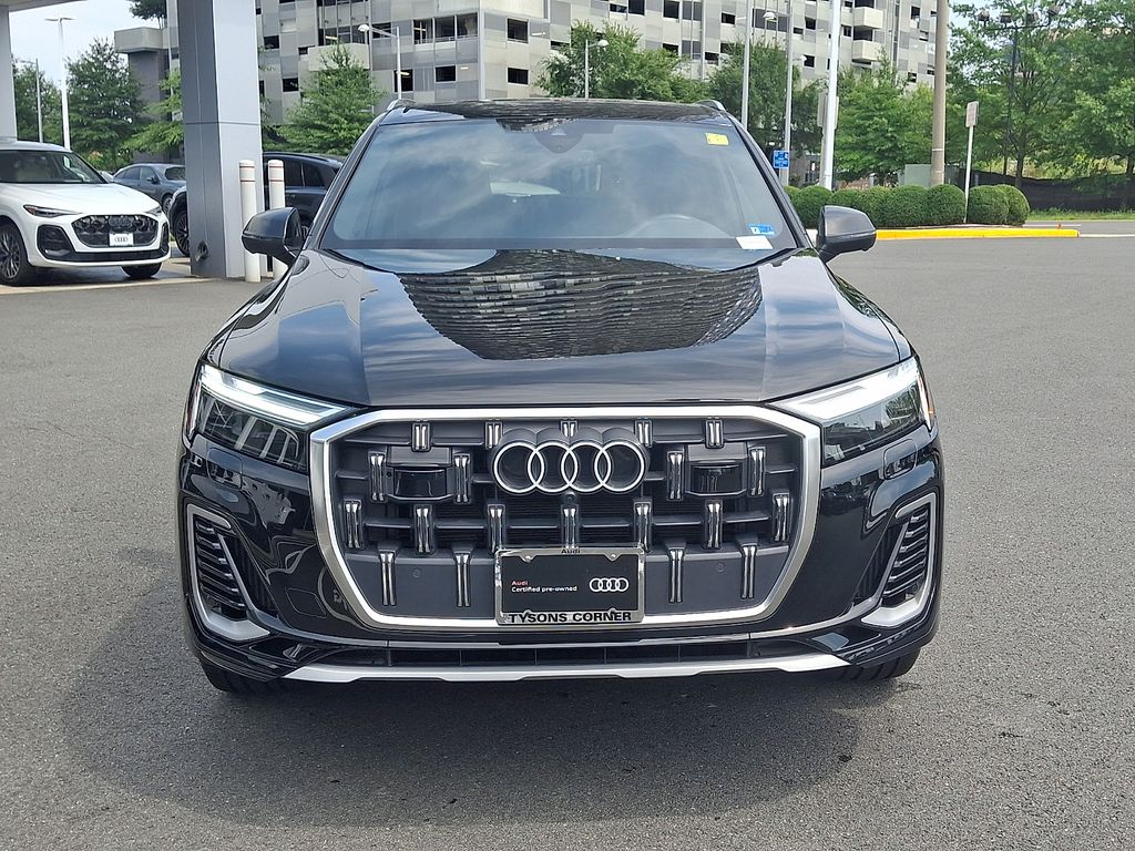 Thumbnail: 2025 Audi Q7 - 2