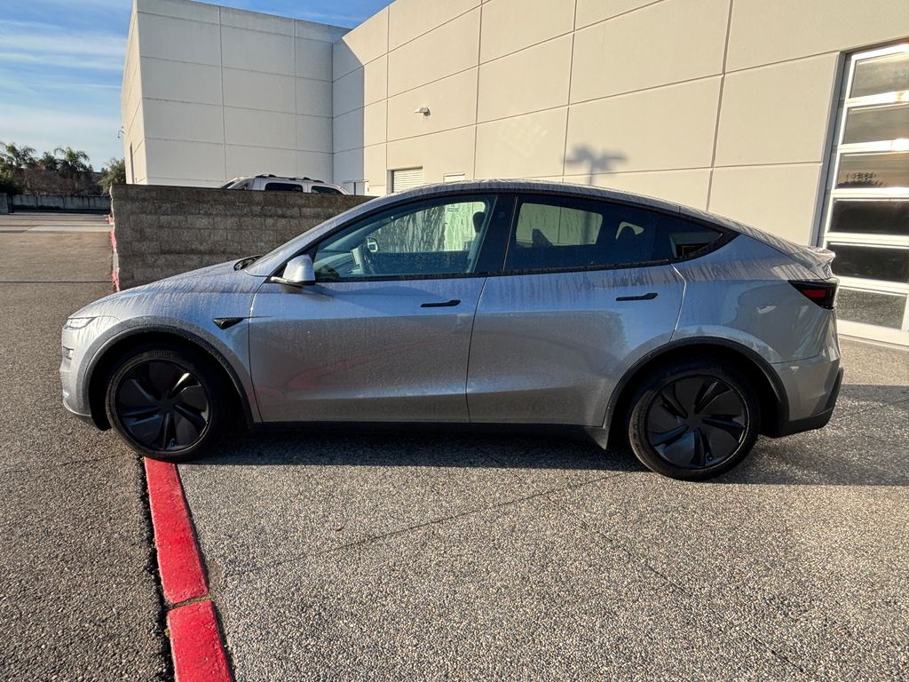Thumbnail: 2026 Tesla Model Y - 7