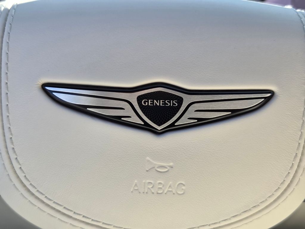 New 2026 Blue Genesis 3.5T Prestige image 25