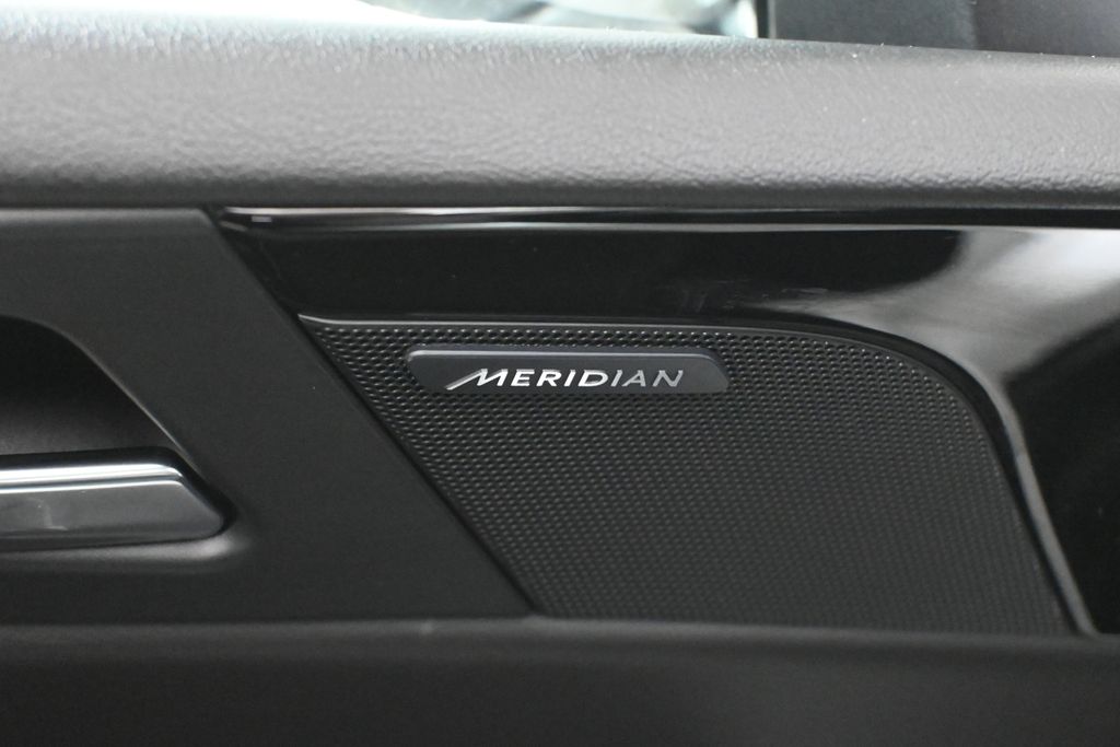 Thumbnail: 2018 Jaguar XE - 30