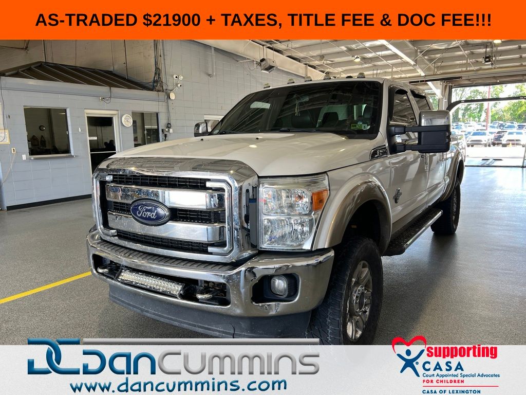 White 2012 Ford F-250 Super Duty Pickup Truck Four-Wheel Drive 6-Speed Automatic Overdrive