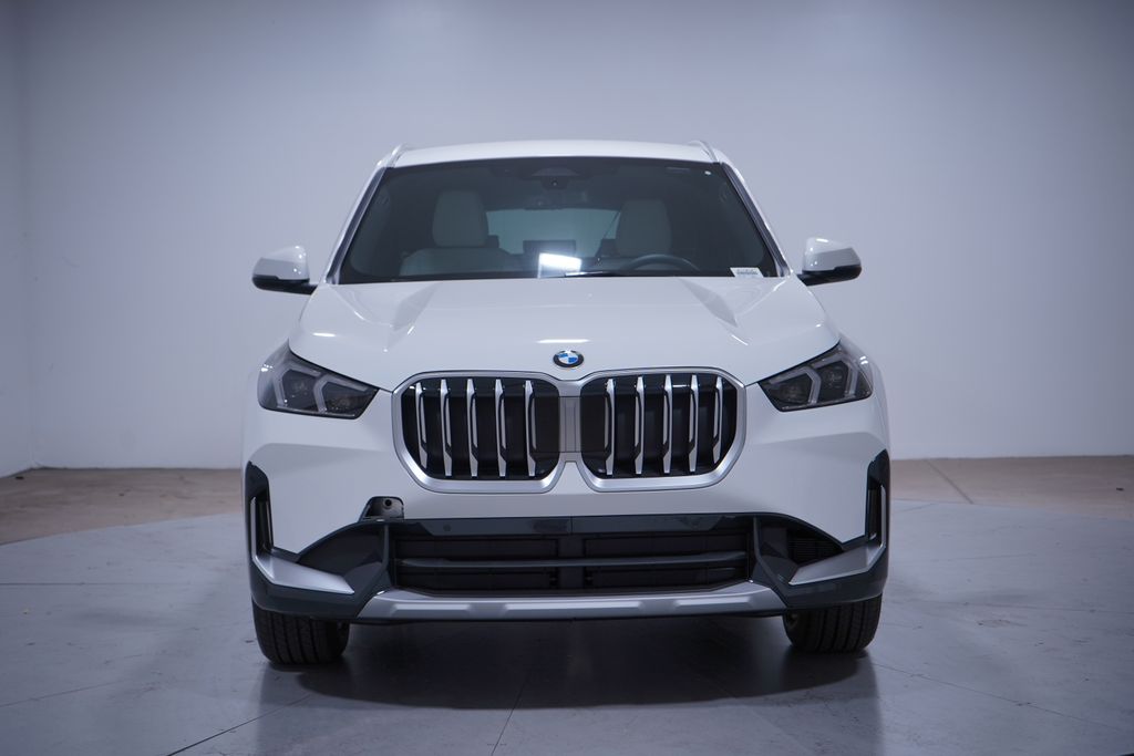 Thumbnail: 2026 BMW X1 - 4