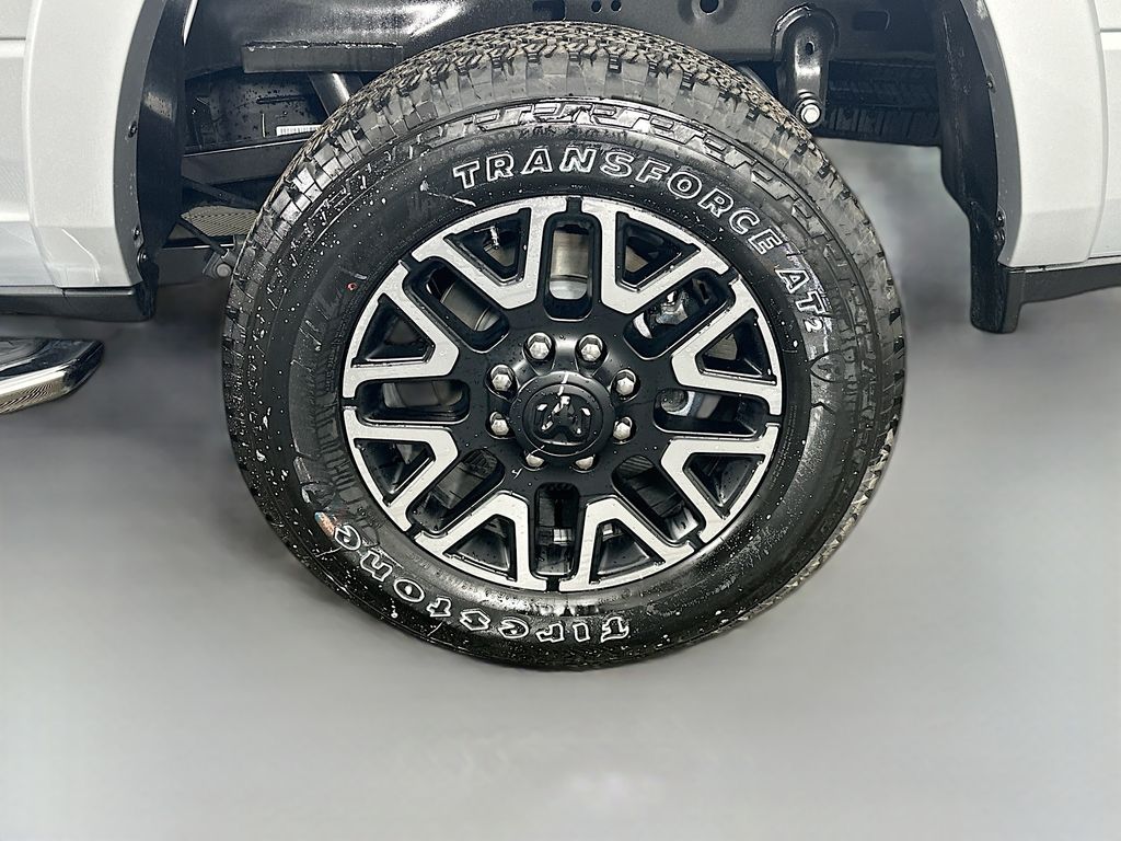 New 2026 Silver Ram Limited 14in image 17