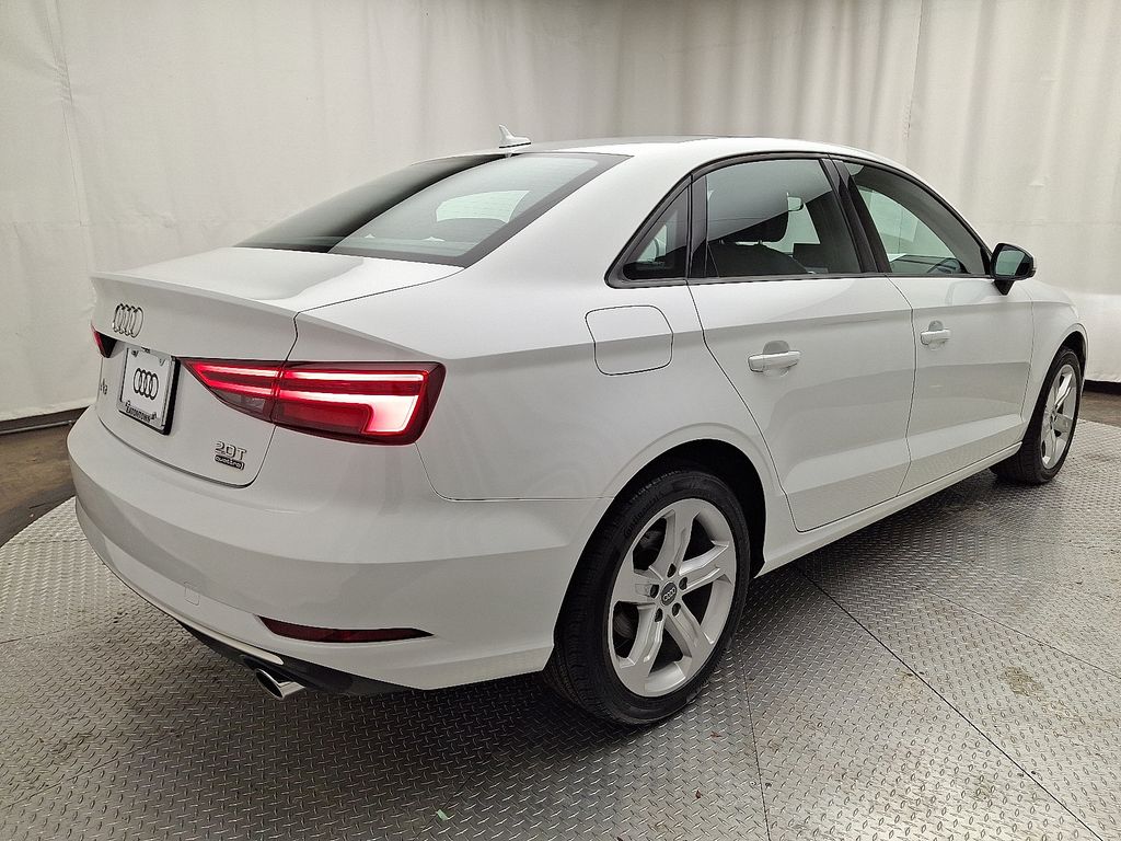 Thumbnail: 2017 Audi A3 - 4