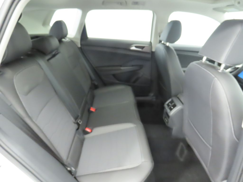 Thumbnail: 2026 Volkswagen Taos - 20