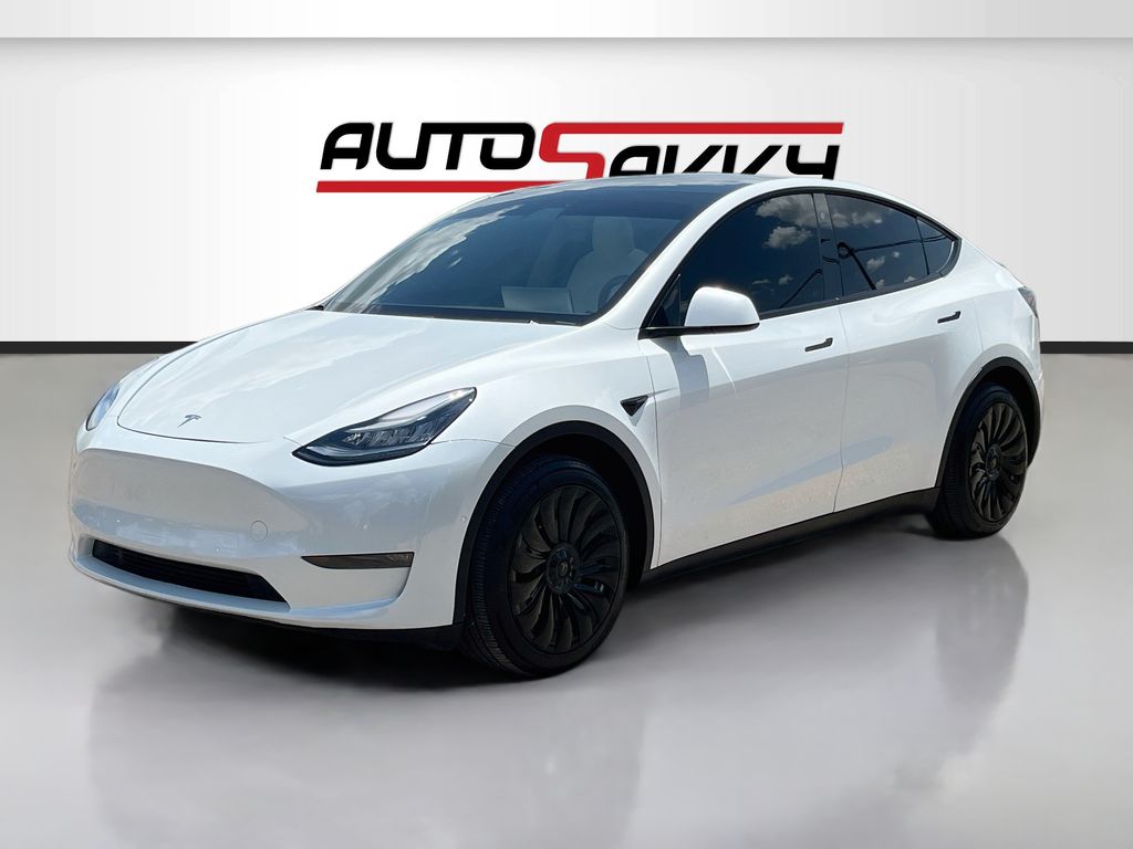 2020 Tesla Model Y Long Range White at Bravo Nissan
