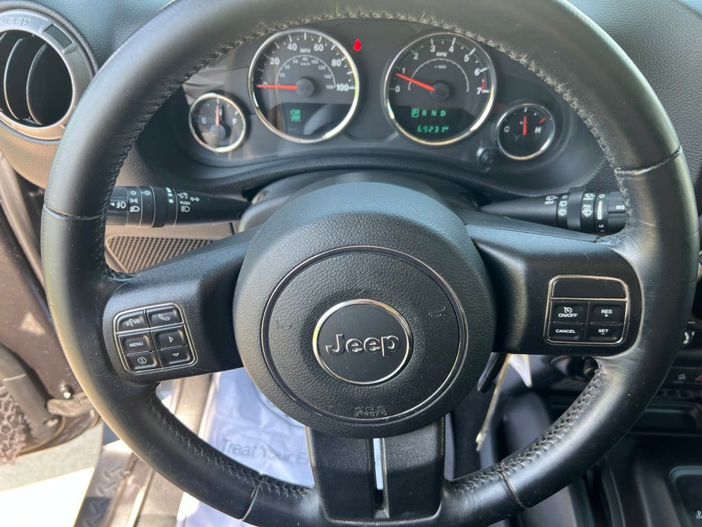 Used 2016 Jeep Wrangler SUV