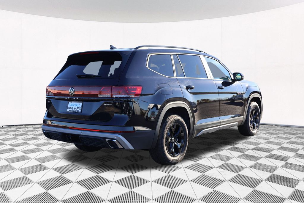 2025 Volkswagen Atlas  9