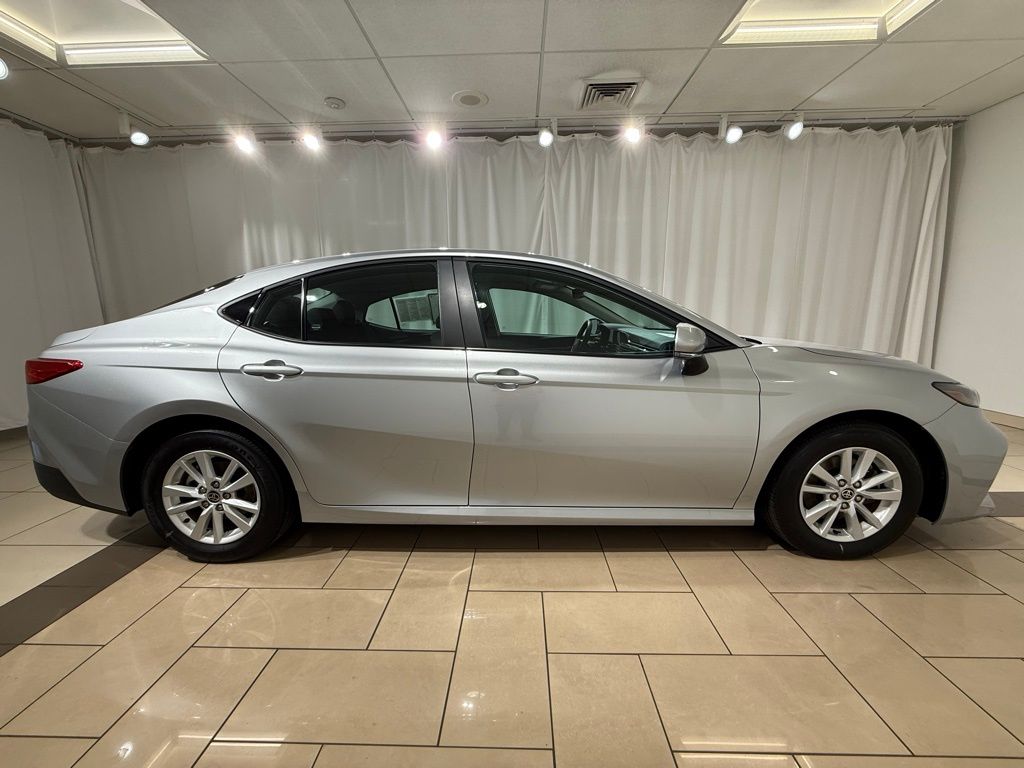 Thumbnail: 2025 Toyota Camry - 6